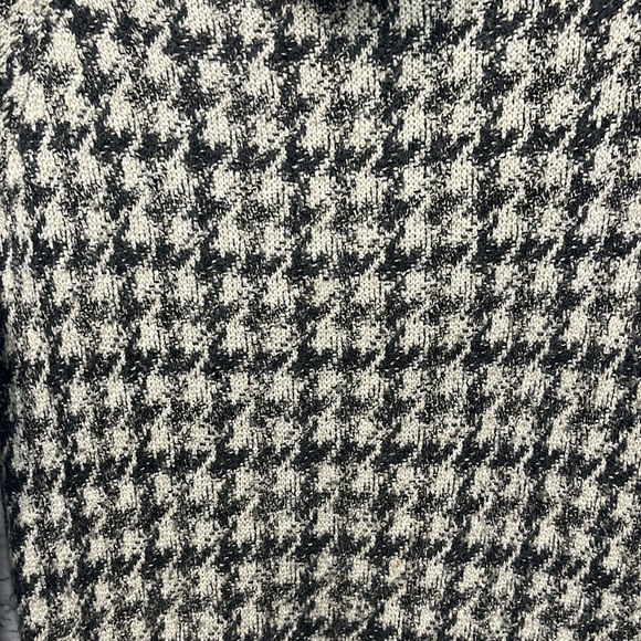 Madewell Houndstooth Sweater - Picture 4 of 6